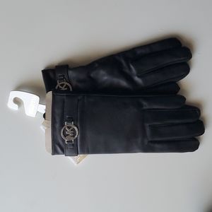 Michael Kors Black Leather Tech Gloves (Large)